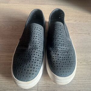 Black Slip-On Women’s Shoes